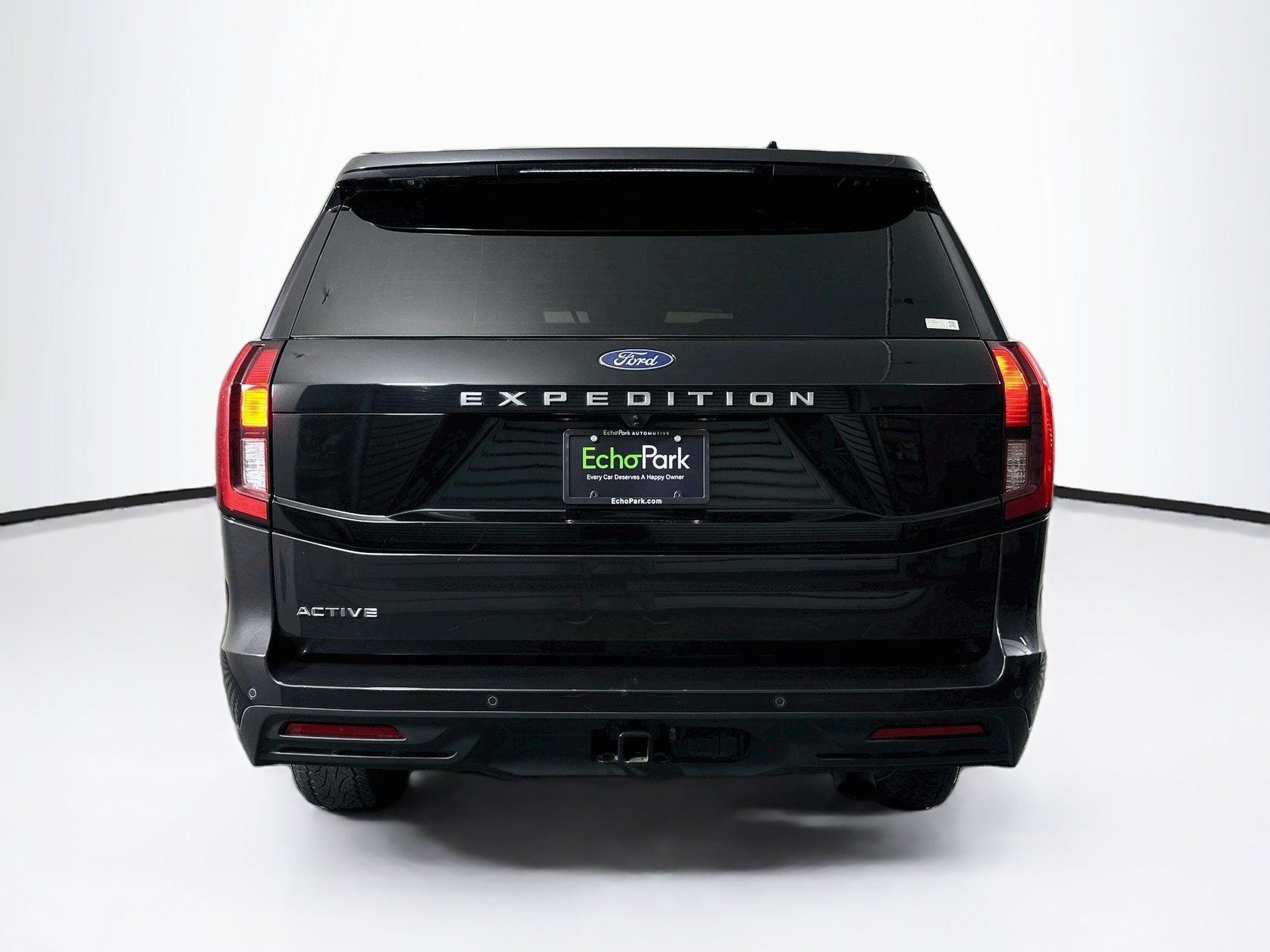 Used 2025 Ford Expedition Active AWD/4WD image 7