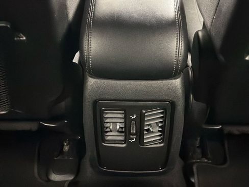 Used 2024 Dodge Durango SXT image 20