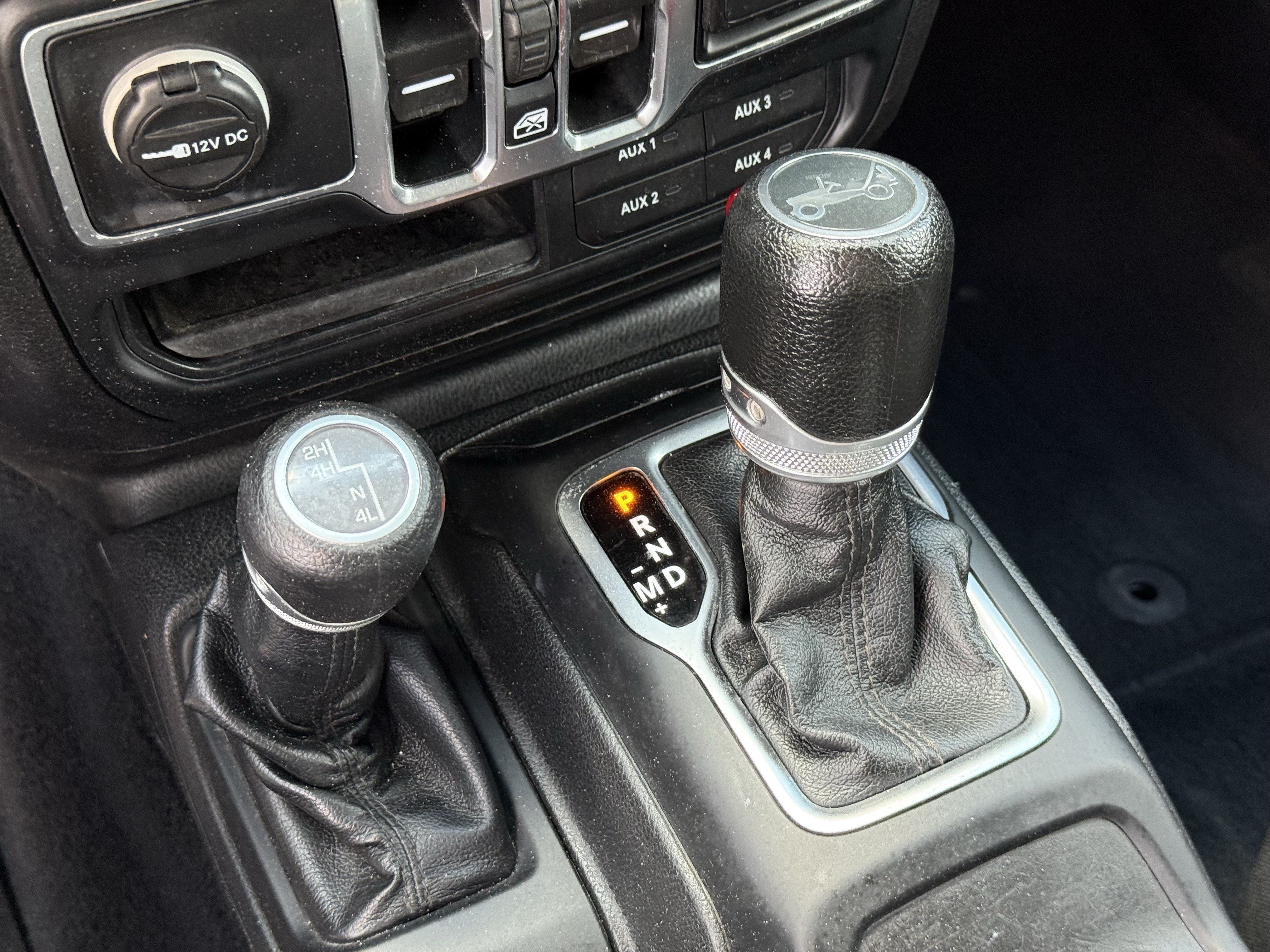 Used 2018 Jeep Wrangler Unlimited Sport S AWD/4WD image 23