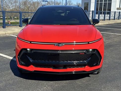 Used 2025 Chevrolet Equinox EV RS image 8