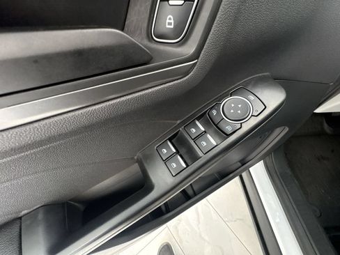 Used 2024 Ford Escape Active AWD/4WD image 24