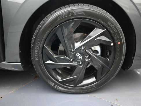 New 2026 Hyundai Elantra Sport FWD image 28