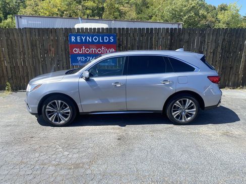 Used 2017 Acura MDX w/ Technology Package AWD/4WD image 6