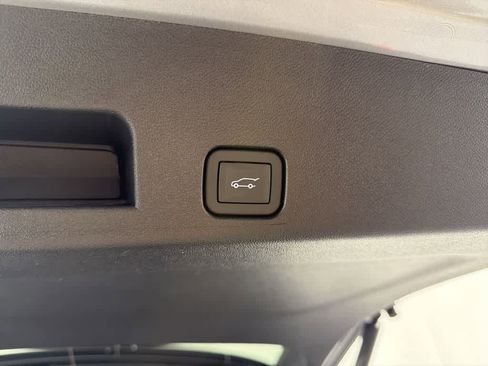 New 2026 GMC Acadia Elevation w/ Elevation Premium Package image 35