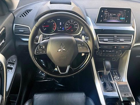 Used 2018 Mitsubishi Eclipse Cross AWD image 8