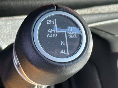 Used 2021 Jeep Wrangler Unlimited Rubicon 4xe w/ Dual Top Group image 28