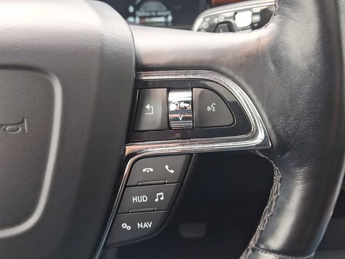 Certified 2021 Lincoln Navigator Reserve AWD/4WD image 24