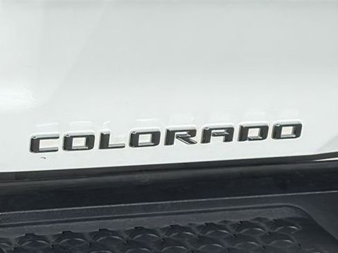 Used 2023 Chevrolet Colorado LT image 28