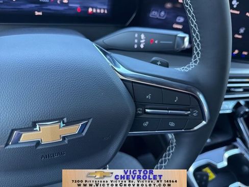 New 2026 Chevrolet Traverse LT w/ Driver Confidence Package AWD/4WD image 16