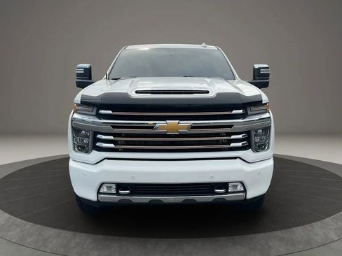 Used 2020 Chevrolet Silverado 2500 High Country w/ Z71 Off-Road Package AWD/4WD image 2