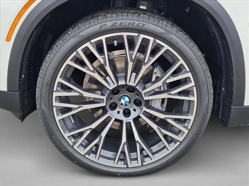 New 2026 BMW X5 sDrive40i w/ Executive Package image 10