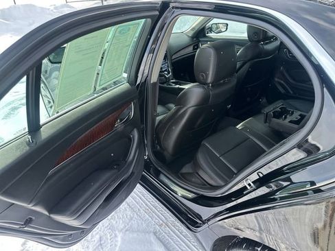 Used 2018 Cadillac CTS Luxury image 22