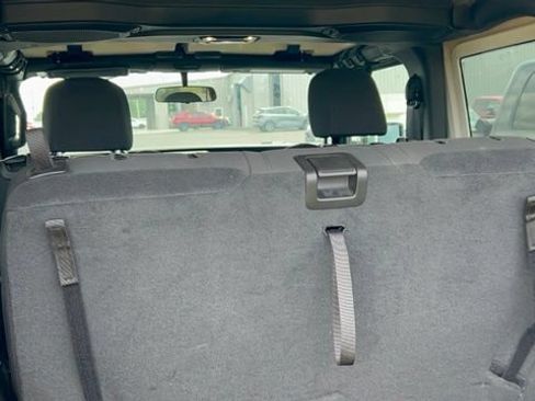 Used 2021 Jeep Wrangler Sport AWD/4WD image 10