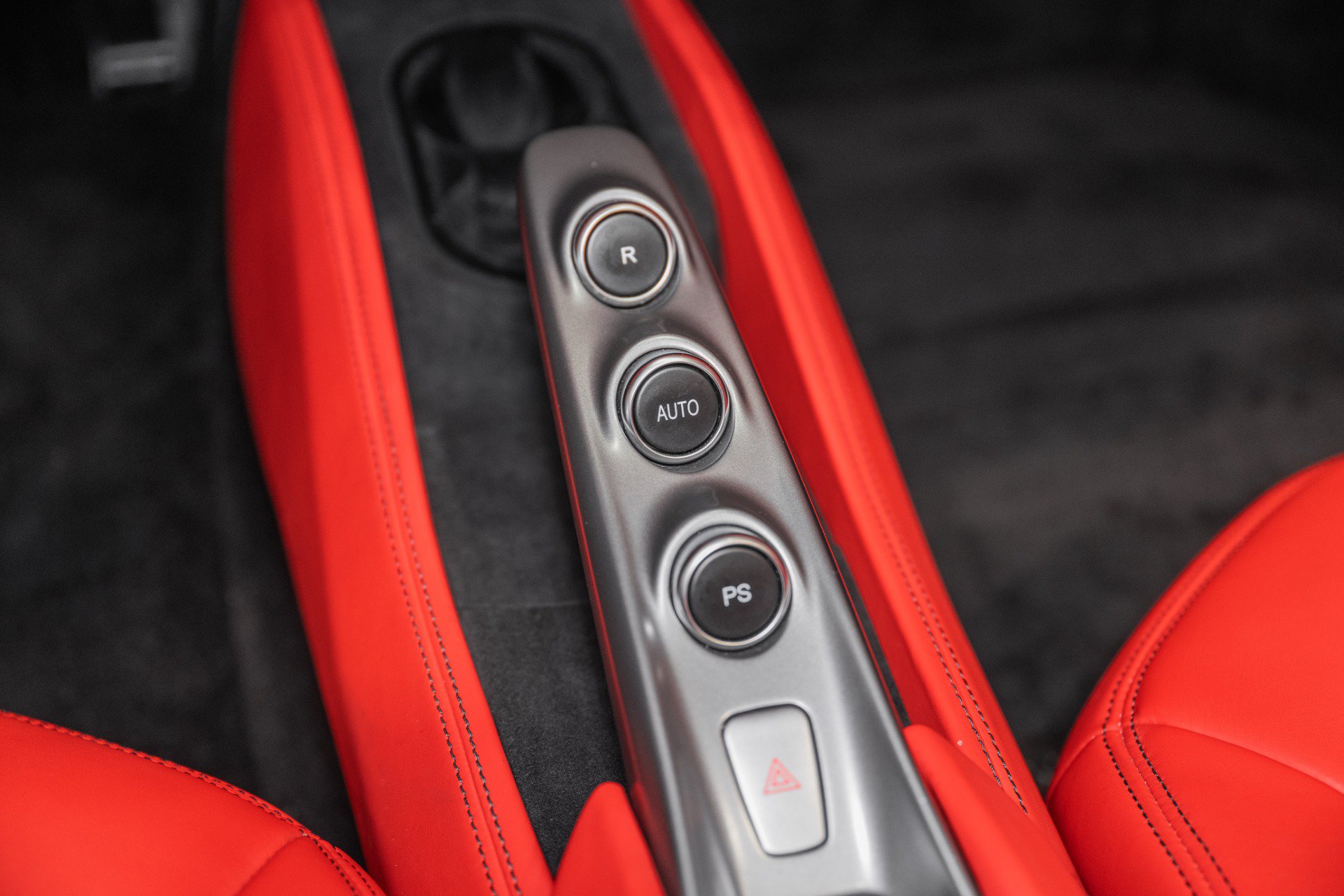 Used 2021 Ferrari F8 Tributo RWD image 38