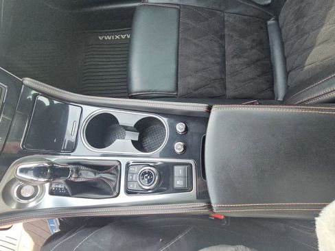 Used 2019 Nissan Maxima SR w/ Premium Package image 20