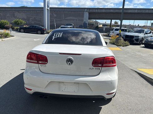 Used 2014 Volkswagen Eos Executive FWD image 7