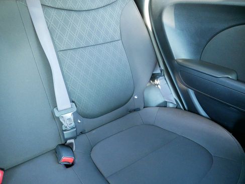 Used 2018 Kia Soul w/ Convenience Package FWD image 14