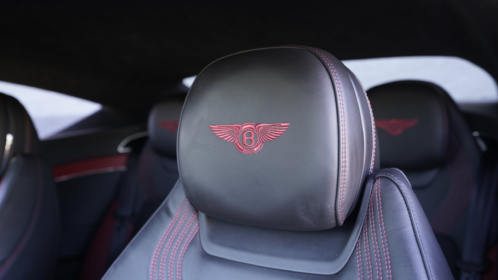 Certified 2023 Bentley Continental GT V8 AWD/4WD image 30