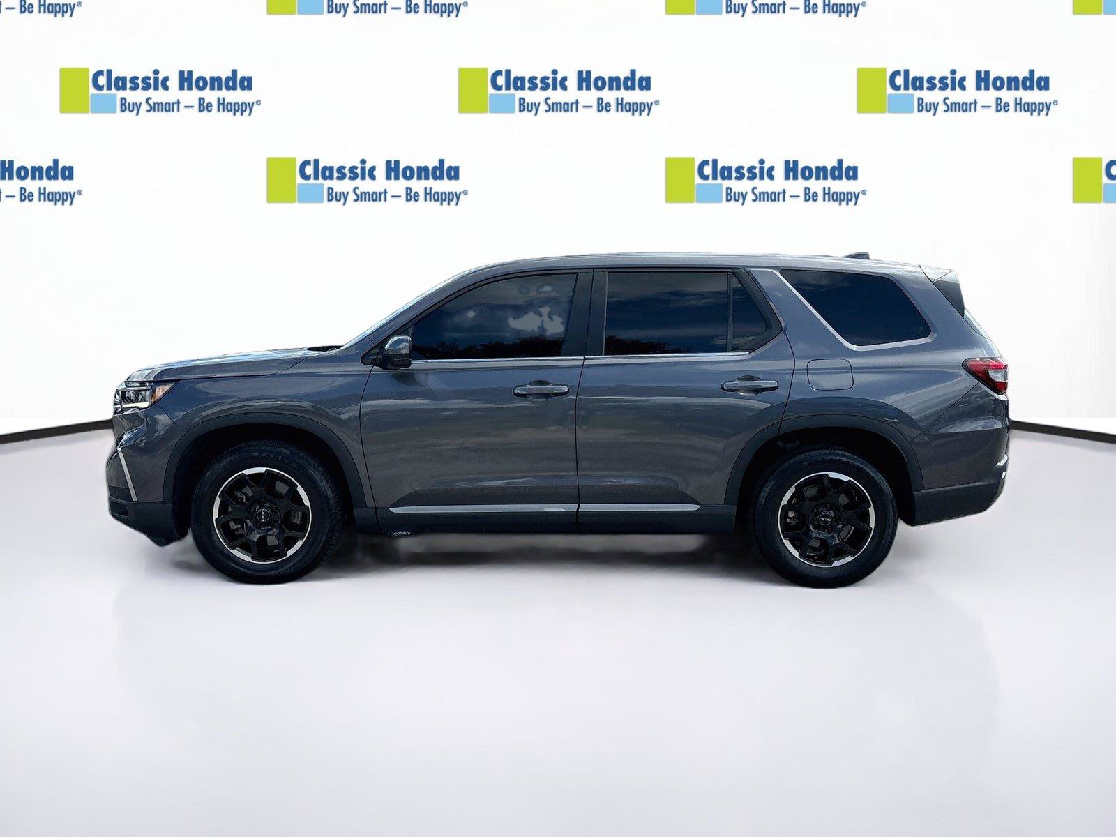 Certified 2025 Honda Pilot EX-L image 4