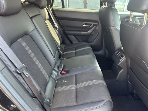 Used 2025 MAZDA CX-50 AWD 2.5 S w/ Preferred Package image 12
