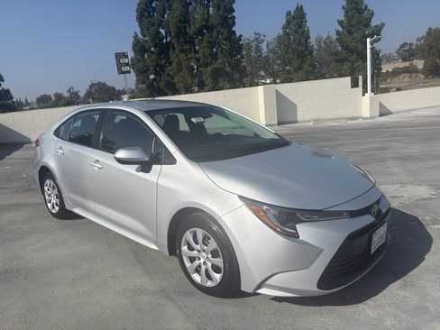 Used 2024 Toyota Corolla LE image 25