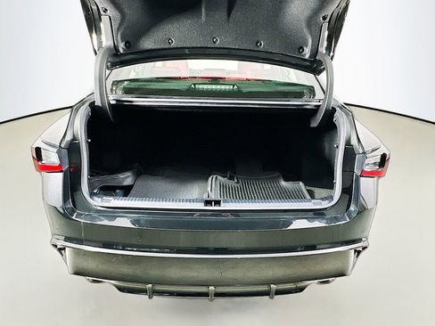 Used 2022 Lexus IS 350 F Sport image 27