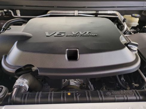 Used 2018 Chevrolet Colorado LT w/ LT Convenience Package image 29