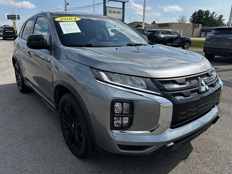 Used 2024 Mitsubishi Outlander Sport ES AWD/4WD image 11