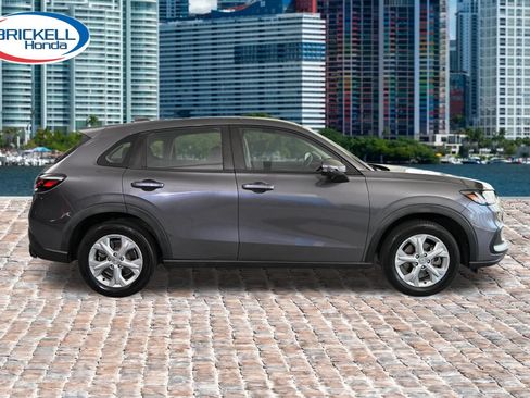 Certified 2024 Honda HR-V LX image 4