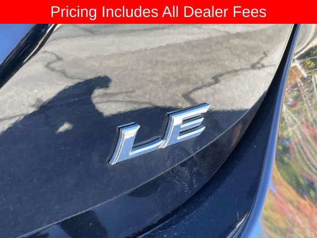 Used 2021 Toyota Camry LE FWD image 12