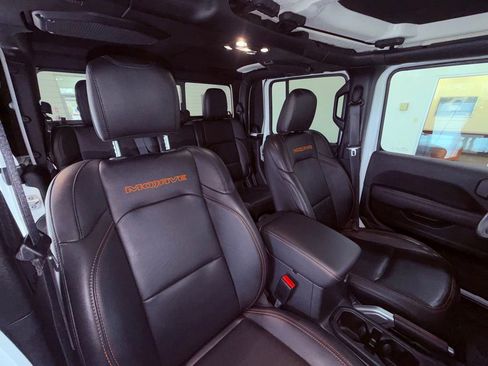 Used 2022 Jeep Gladiator Mojave w/ LED Lighting Group image 12