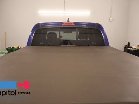 Certified 2022 Toyota Tacoma SR5 w/ Black Out Package (TMS) AWD/4WD image 25