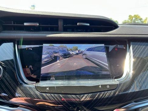 New 2025 Cadillac XT6 Premium Luxury image 15