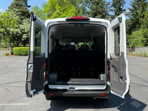 Used 2024 Ford Transit 350 XLT RWD image 28