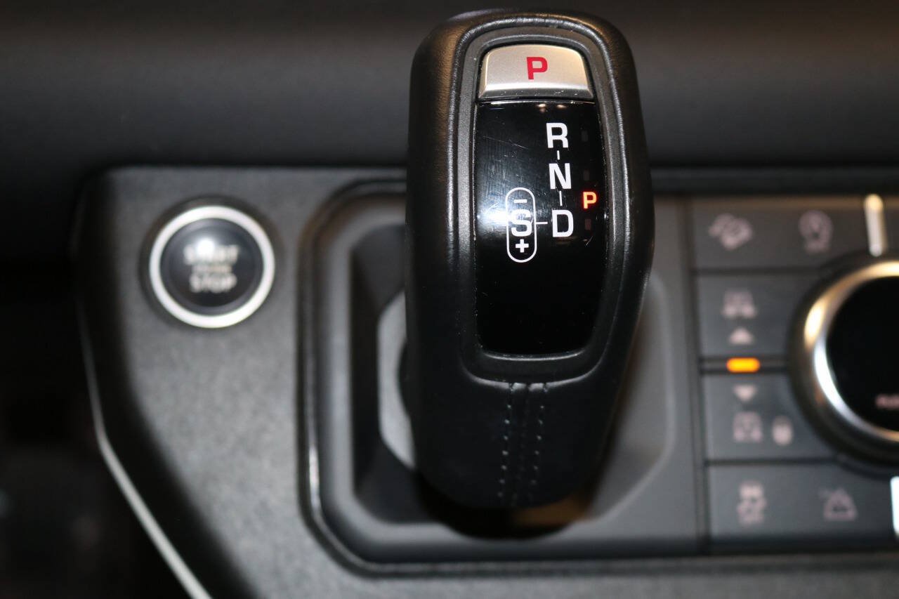 Used 2024 Land Rover Defender 110 S AWD/4WD image 29