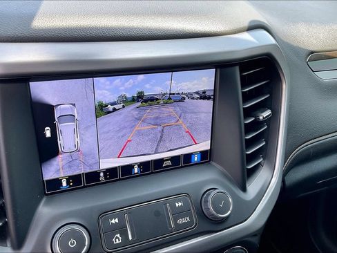 Used 2023 GMC Acadia AT4 w/ Technology Package AWD/4WD image 20