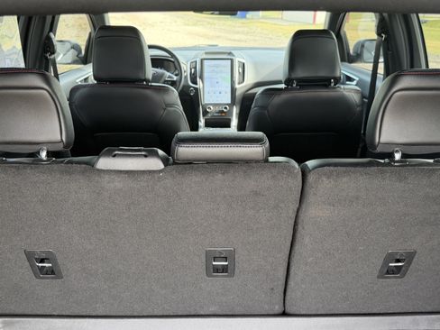 Used 2024 Ford Edge ST w/ Equipment Group 401A AWD/4WD image 7