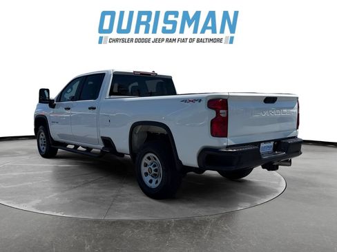 Used 2025 Chevrolet Silverado 3500 W/T AWD/4WD image 4