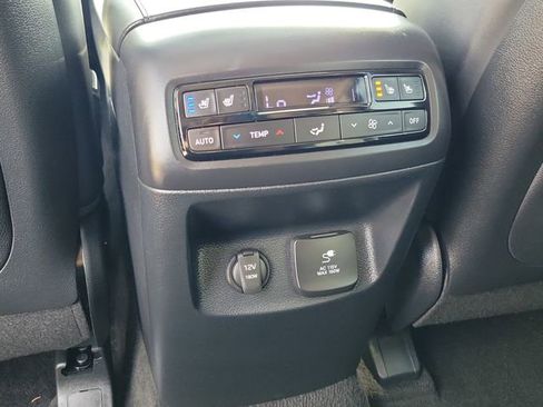 Used 2025 Hyundai Palisade SEL image 20