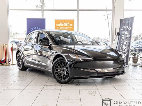 Used 2025 Tesla Model 3 Long Range RWD image 3