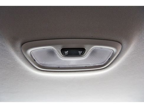 Used 2025 Chevrolet TrailBlazer LT FWD image 15