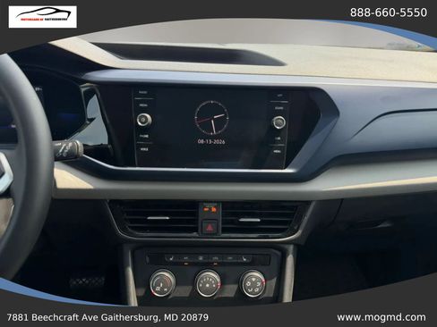 Used 2022 Volkswagen Taos SE FWD image 36