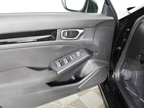 Certified 2023 Honda Civic EX image 35