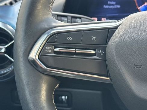 Certified 2024 Chevrolet Equinox EV LT image 33