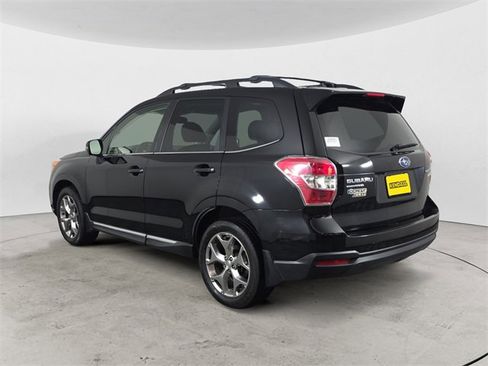 Used 2015 Subaru Forester 2.5i Touring image 3