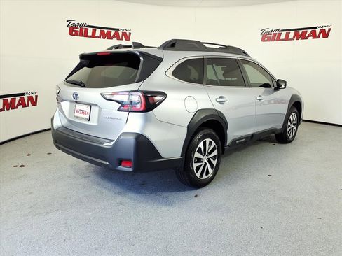 Certified 2025 Subaru Outback Premium w/ Popular Package #1A image 7