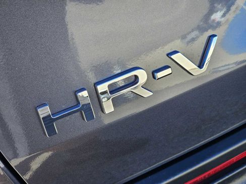 Used 2026 Honda HR-V LX image 11
