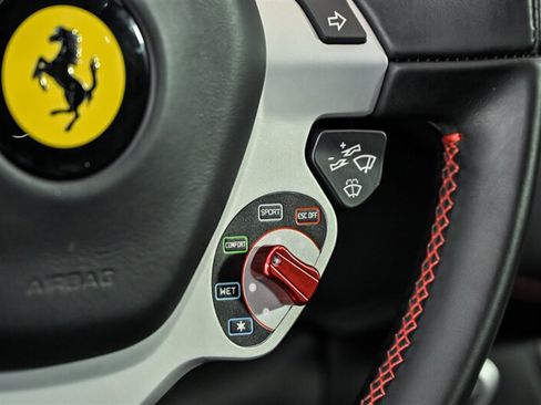 Used 2016 Ferrari FF AWD/4WD image 22