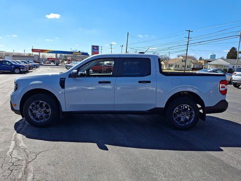 Certified 2025 Ford Maverick XLT w/ Equipment Group 301A AWD/4WD image 4