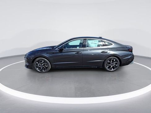 Certified 2025 Hyundai Sonata SEL image 5